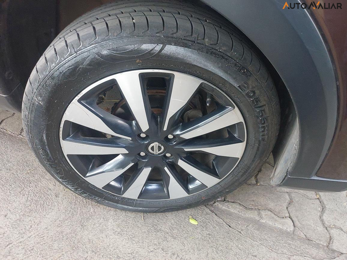 NISSAN KICKS 1.6 16V FLEXSTART SV 4P XTRONIC