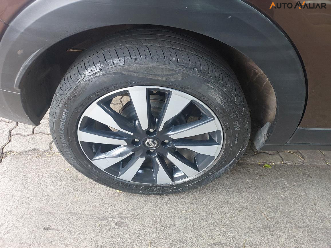 NISSAN KICKS 1.6 16V FLEXSTART SV 4P XTRONIC