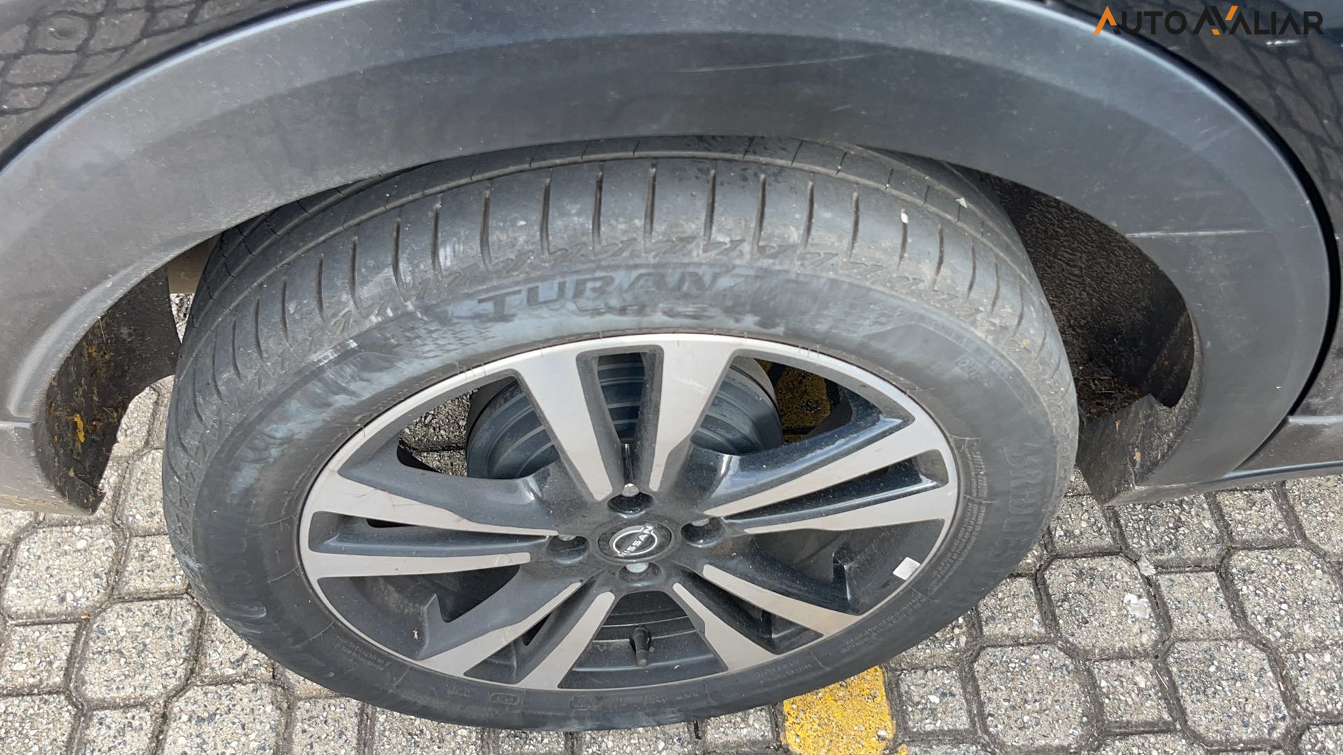 NISSAN KICKS 1.6 16V FLEXSTART ADVANCE XTRONIC