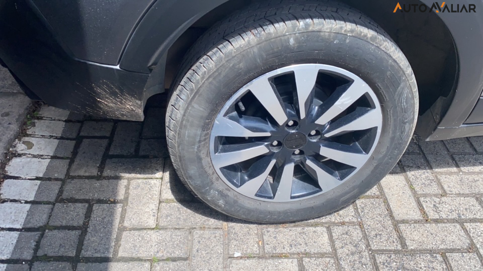 NISSAN KICKS 1.6 16V FLEXSTART ACTIVE XTRONIC