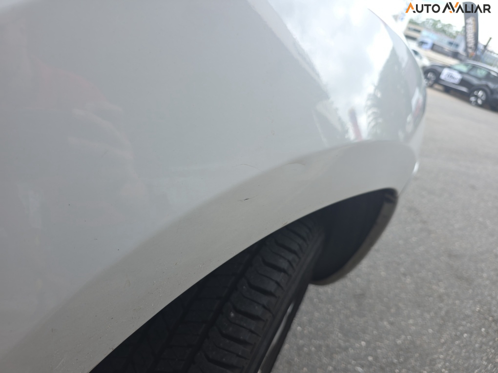 RENAULT DUSTER 2.0 DYNAMIQUE 4X2 16V FLEX 4P AUTOMATICO