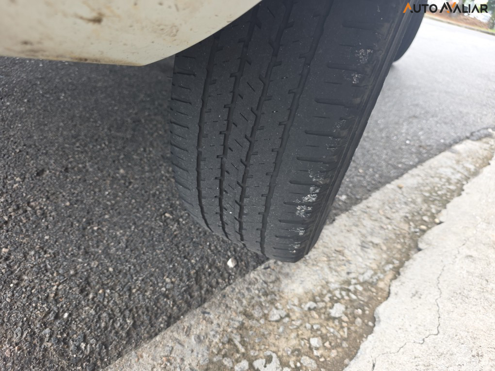 RENAULT DUSTER 2.0 DYNAMIQUE 4X2 16V FLEX 4P AUTOMATICO