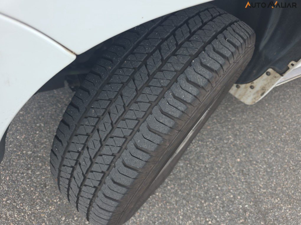 RENAULT DUSTER 2.0 DYNAMIQUE 4X2 16V FLEX 4P AUTOMATICO