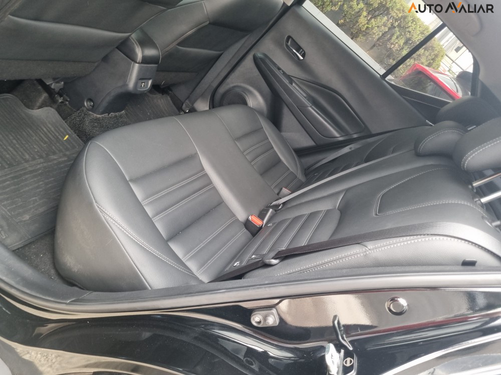 NISSAN KICKS 1.6 16V FLEXSTART ADVANCE XTRONIC