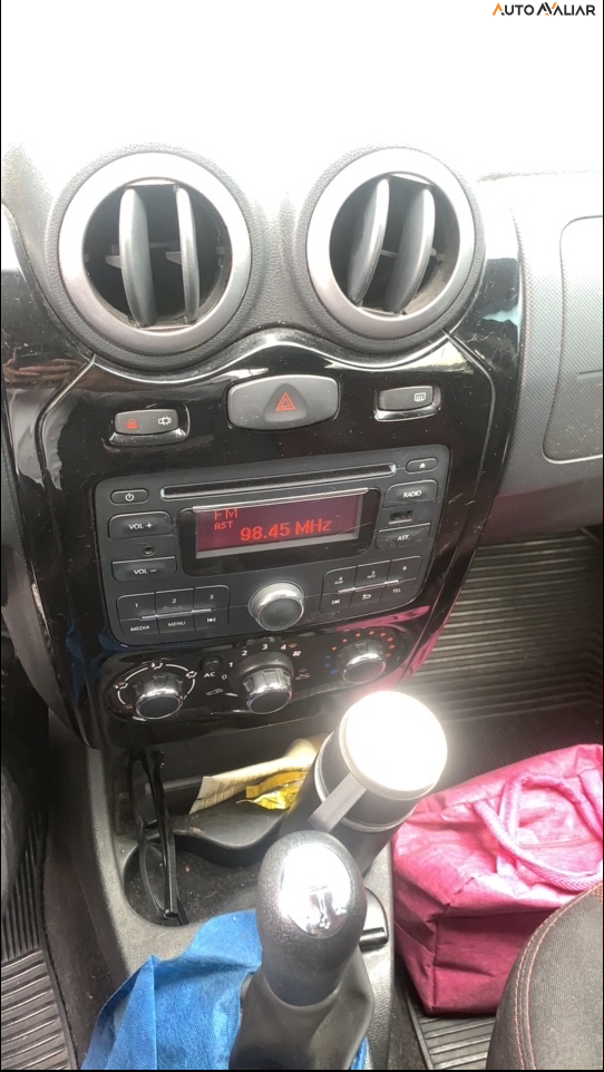 RENAULT SANDERO 1.6 STEPWAY 16V FLEX 4P MANUAL