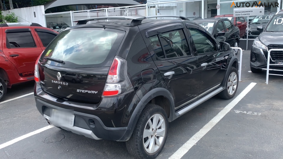 RENAULT SANDERO 1.6 STEPWAY 16V FLEX 4P MANUAL