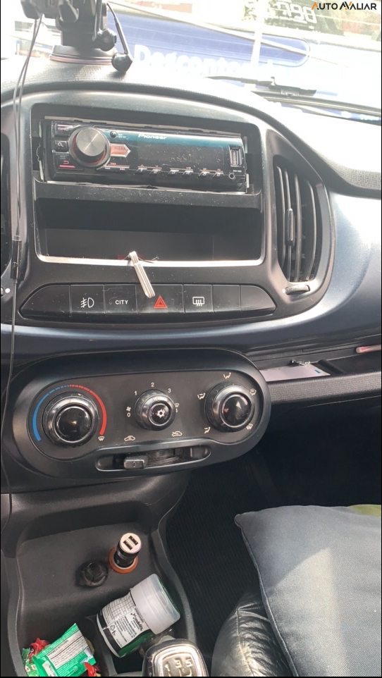 FIAT UNO 1.0 FIREFLY FLEX ATTRACTIVE 4P MANUAL