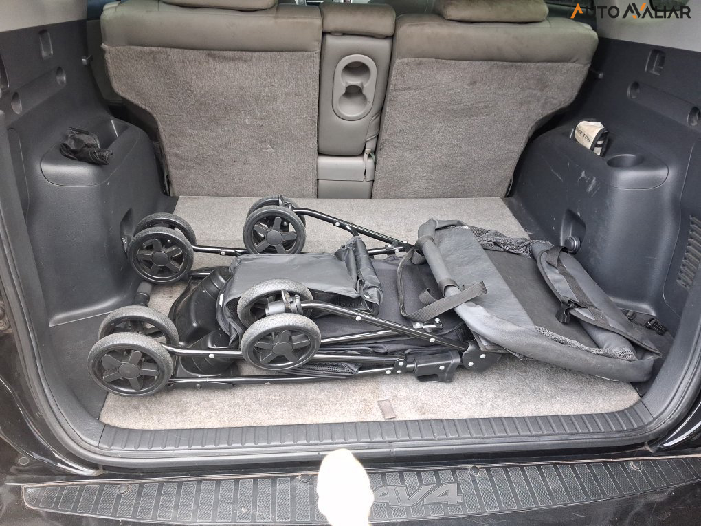 TOYOTA RAV4 2.4 4X4 16V GASOLINA 4P AUTOMATICO