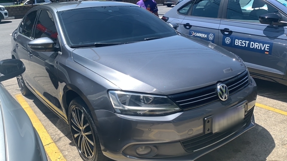 VOLKSWAGEN JETTA 2.0 TSI HIGHLINE 200CV GASOLINA 4P TIPTRONIC