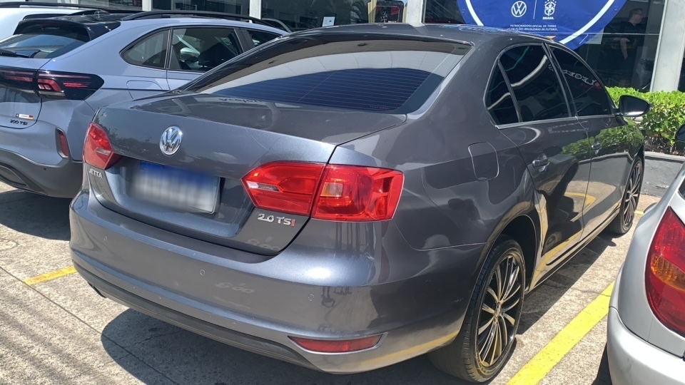 VOLKSWAGEN JETTA 2.0 TSI HIGHLINE 200CV GASOLINA 4P TIPTRONIC