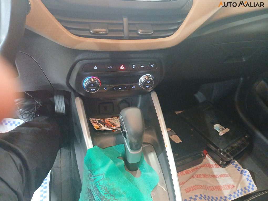 CHEVROLET ONIX 1.0 TURBO FLEX PREMIER AUTOMATICO