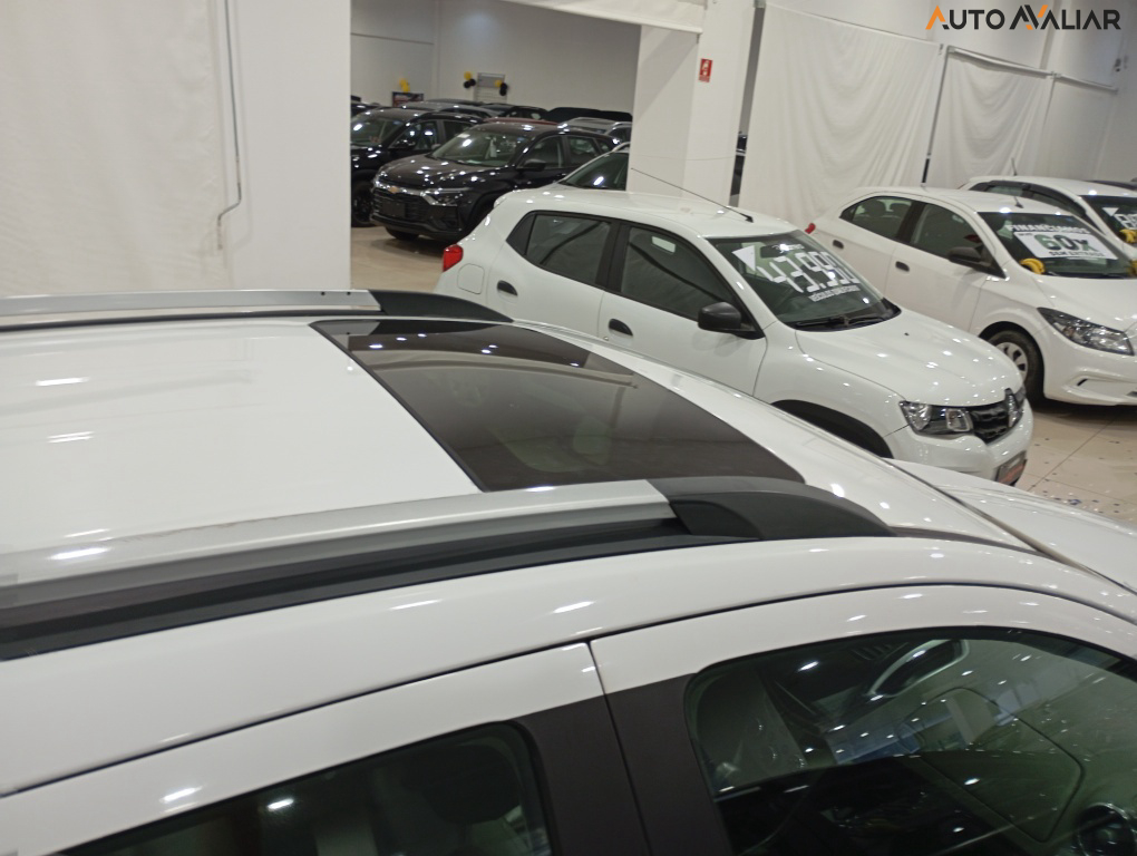 CHEVROLET TRACKER 1.8 MPFI LTZ 4X2 16V FLEX 4P AUTOMATICO