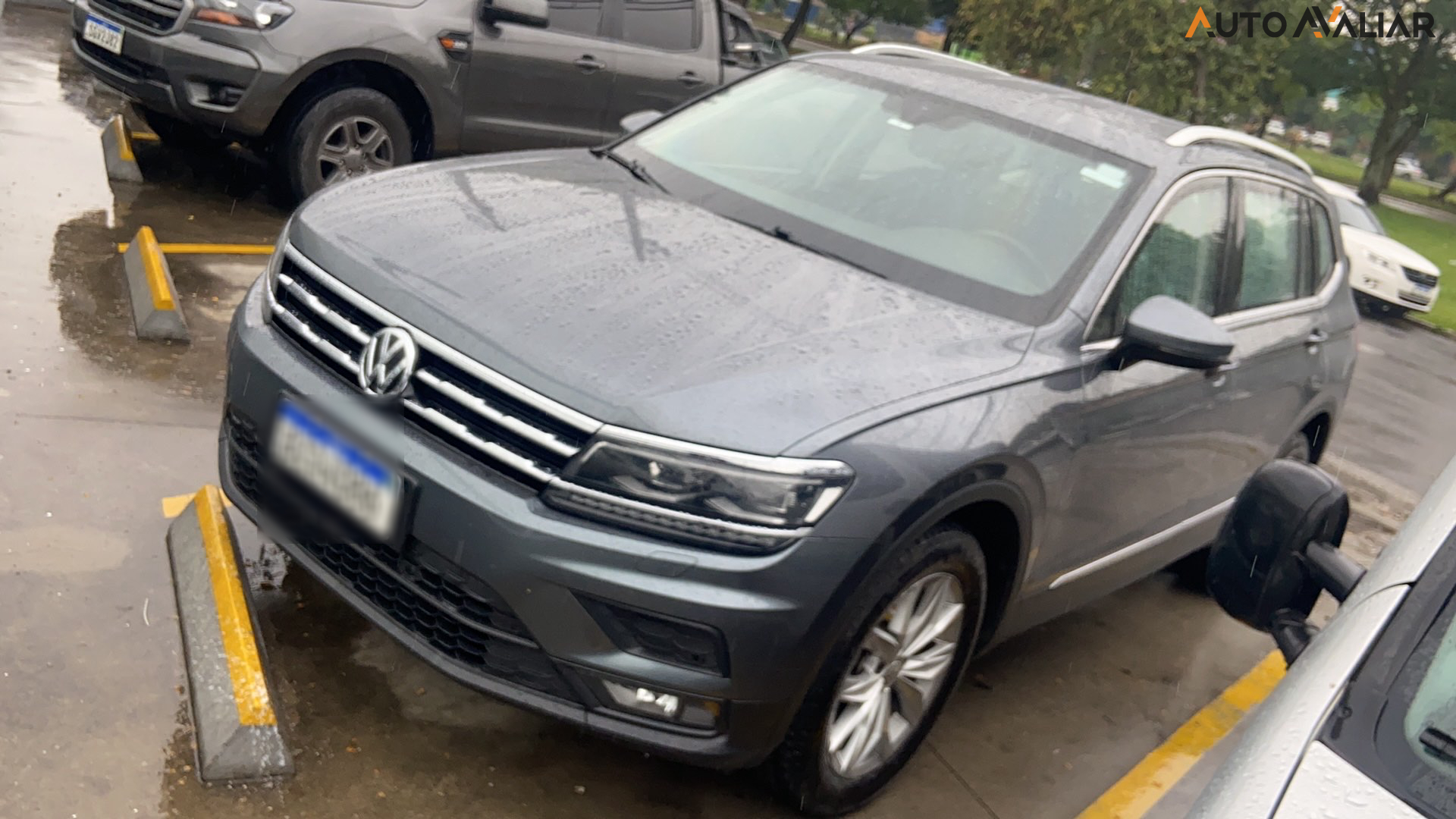 VOLKSWAGEN TIGUAN 1.4 250 TSI TOTAL FLEX ALLSPACE COMFORTLINE TIPTRONIC