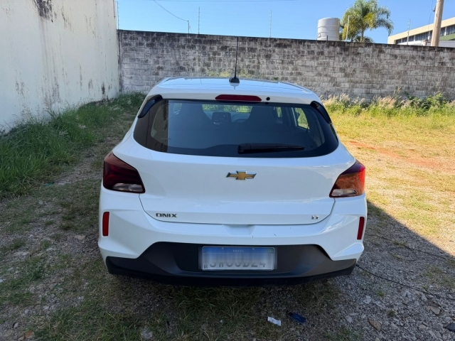 CHEVROLET ONIX 1.0 TURBO FLEX LT MANUAL