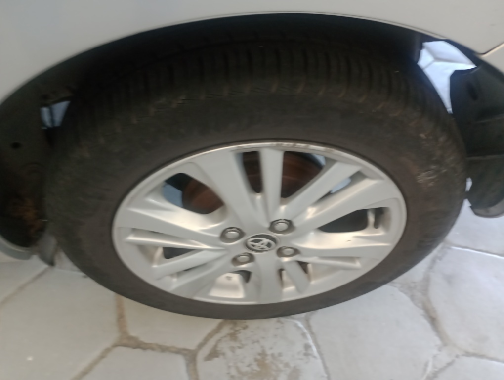 TOYOTA YARIS 1.5 16V FLEX SEDAN XL PLUS TECH MULTIDRIVE