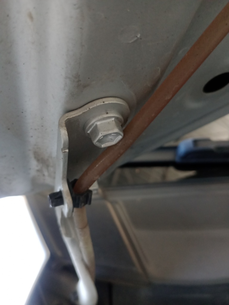 TOYOTA YARIS 1.5 16V FLEX SEDAN XL PLUS TECH MULTIDRIVE