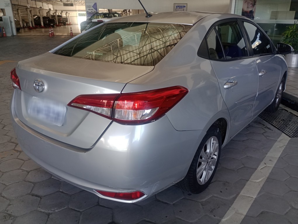 TOYOTA YARIS 1.5 16V FLEX SEDAN XL PLUS TECH MULTIDRIVE