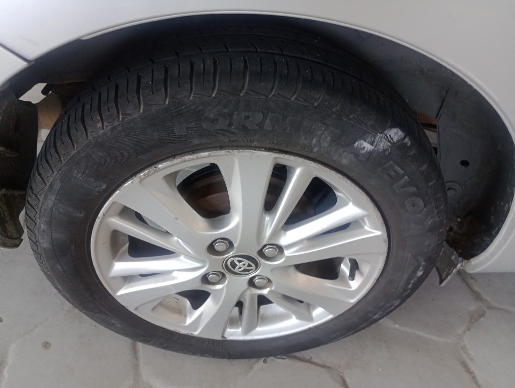 TOYOTA YARIS 1.5 16V FLEX SEDAN XL PLUS TECH MULTIDRIVE