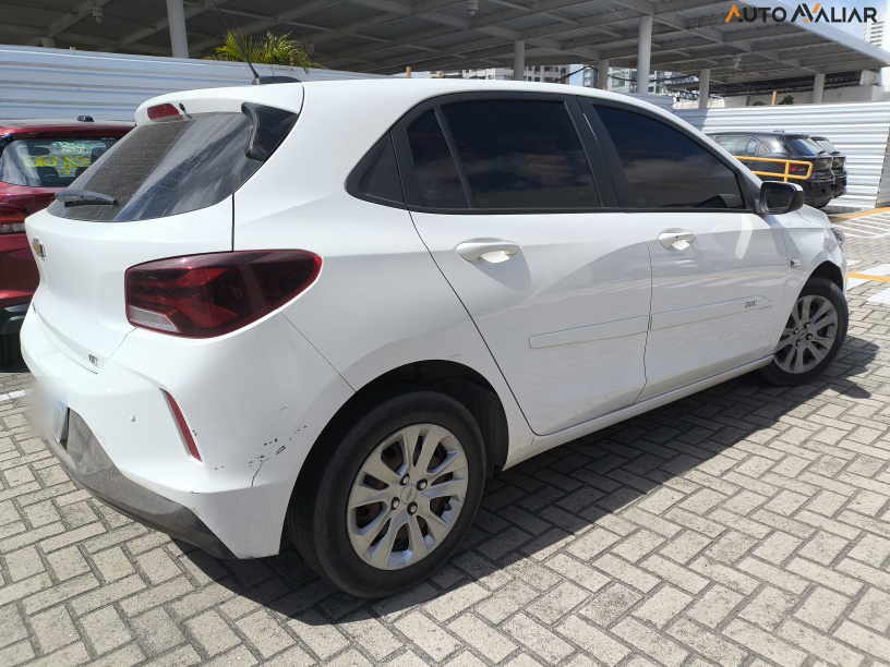 CHEVROLET ONIX 1.0 FLEX LT MANUAL