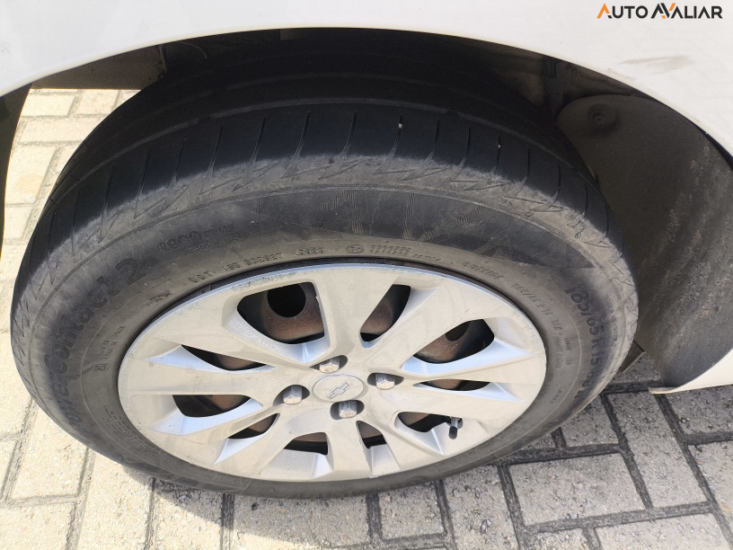 CHEVROLET ONIX 1.0 FLEX LT MANUAL