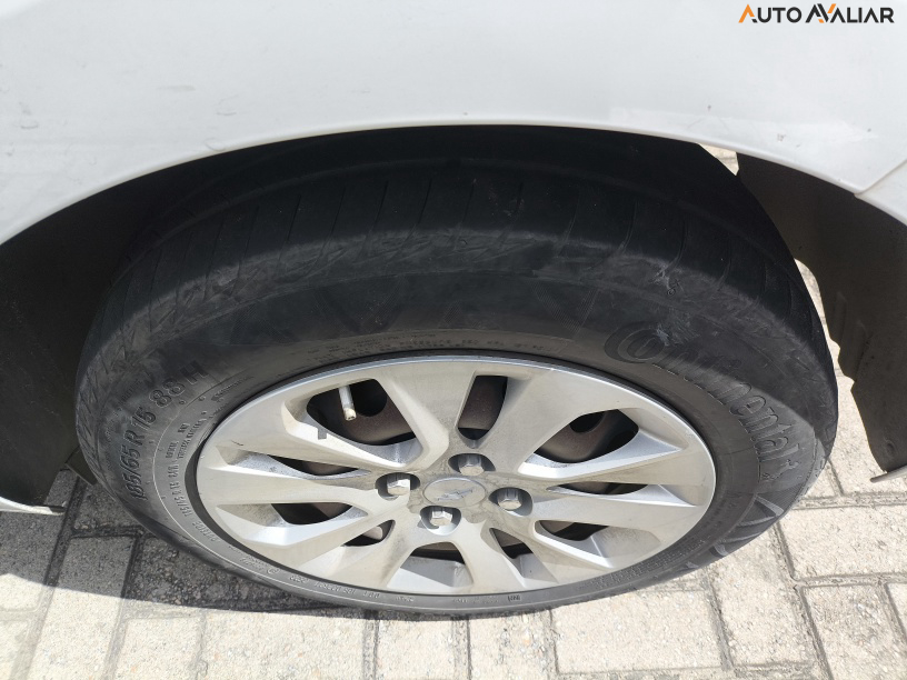 CHEVROLET ONIX 1.0 FLEX LT MANUAL