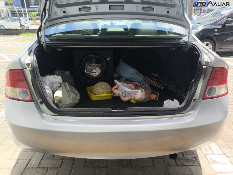 HONDA CIVIC 1.8 LXS 16V FLEX 4P MANUAL