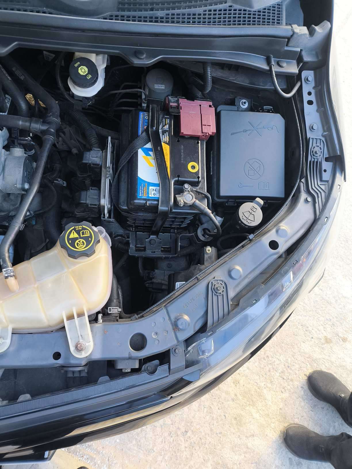 CHEVROLET ONIX 1.4 MPFI ACTIV 8V FLEX 4P MANUAL