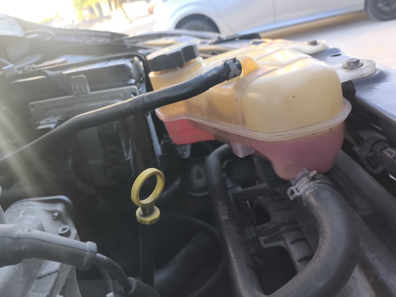 CHEVROLET ONIX 1.4 MPFI ACTIV 8V FLEX 4P MANUAL