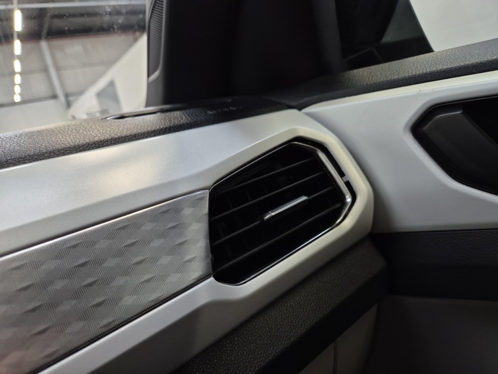 VOLKSWAGEN T-CROSS 1.4 250 TSI TOTAL FLEX HIGHLINE AUTOMATICO