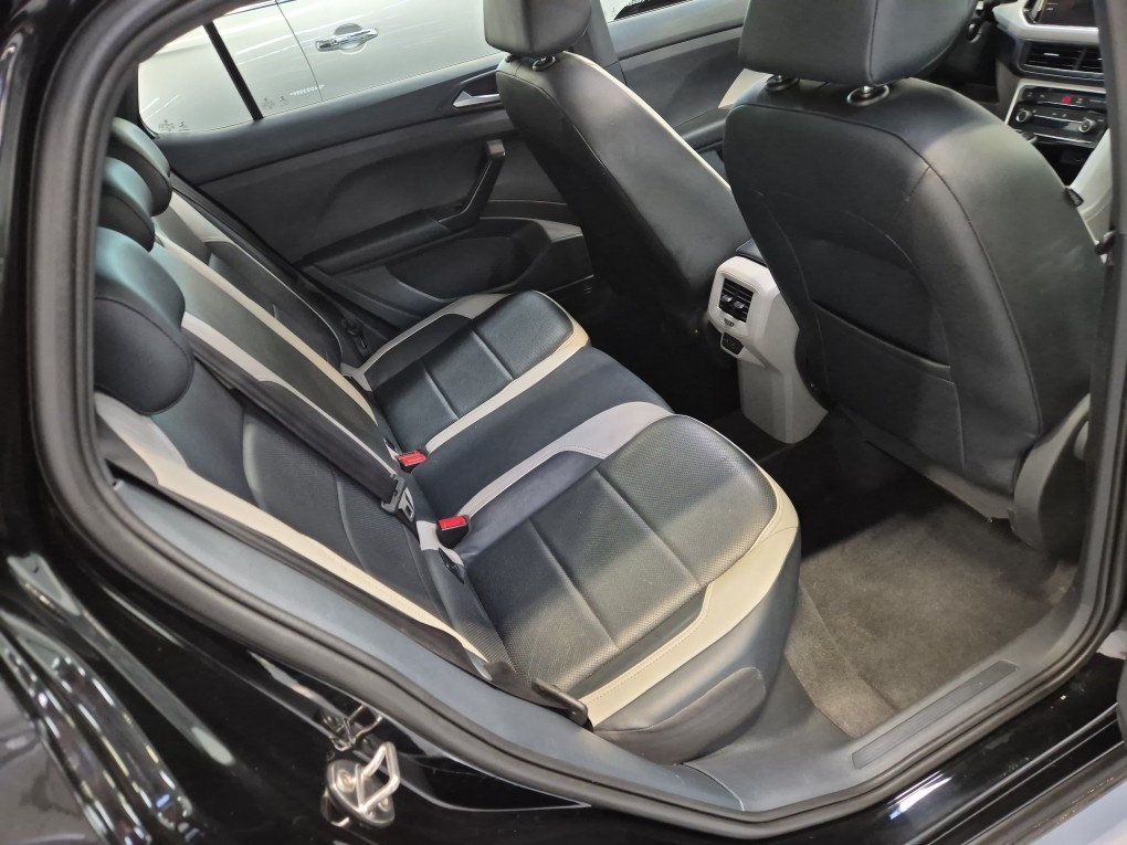 VOLKSWAGEN T-CROSS 1.4 250 TSI TOTAL FLEX HIGHLINE AUTOMATICO