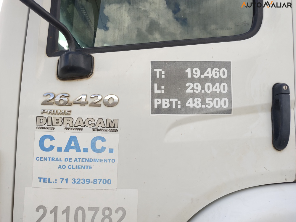 VOLKSWAGEN 26.420 CONSTELLATION TRACTOR V-TRONIC(CAB.EST) 6X4 3E