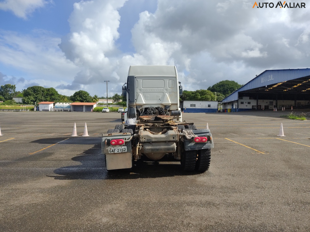 VOLKSWAGEN 26.420 CONSTELLATION TRACTOR V-TRONIC(CAB.EST) 6X4 3E