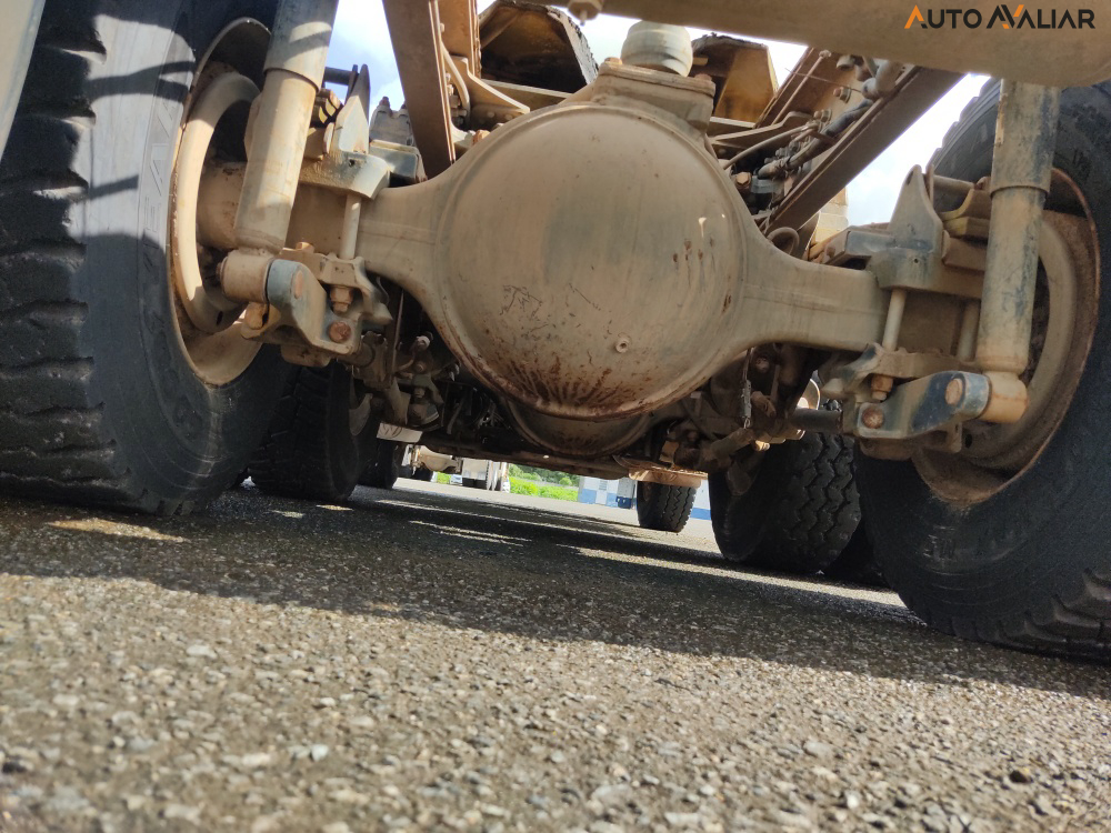 VOLKSWAGEN 26.420 CONSTELLATION TRACTOR V-TRONIC(CAB.EST) 6X4 3E