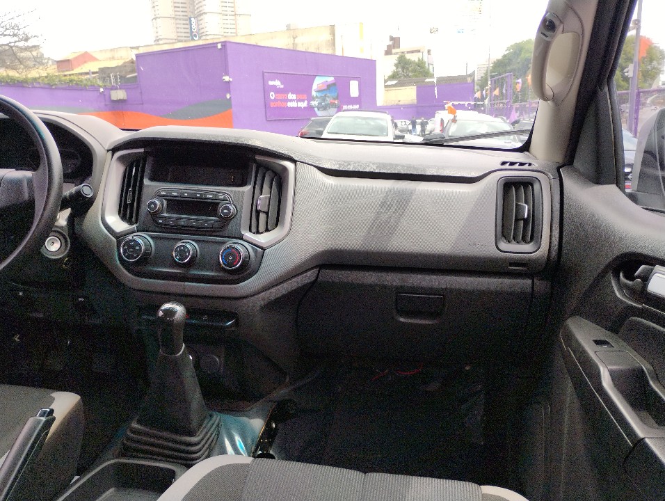 CHEVROLET S10 2.8 LS 4X4 CD 16V TURBO DIESEL 4P MANUAL