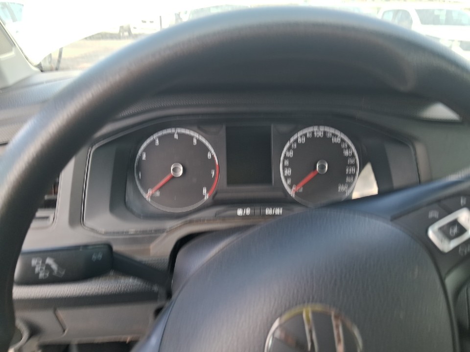 VOLKSWAGEN POLO 1.0 MPI TRACK MANUAL