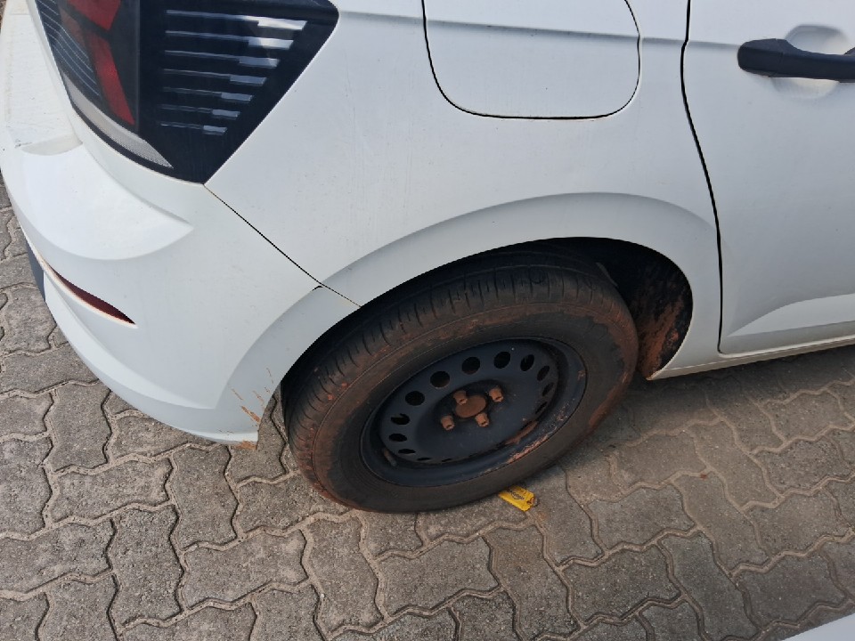 VOLKSWAGEN POLO 1.0 MPI TRACK MANUAL