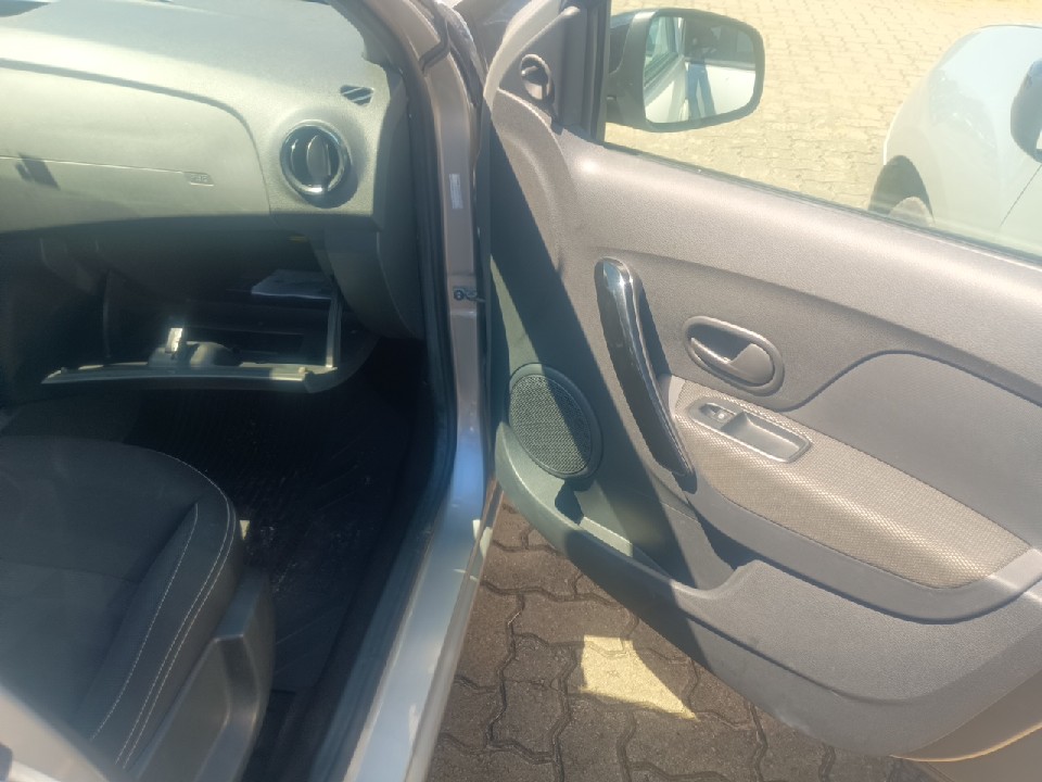 RENAULT LOGAN 1.0  12V SCE FLEX ZEN MANUAL