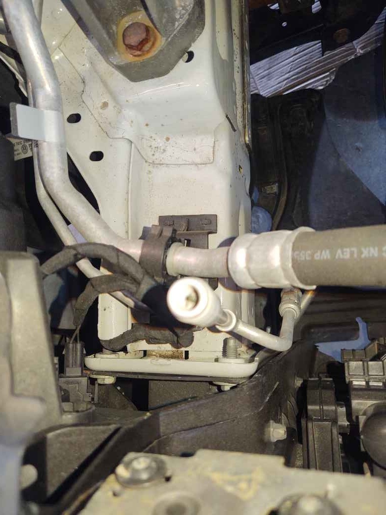 VOLKSWAGEN POLO 1.0 MPI TRACK MANUAL