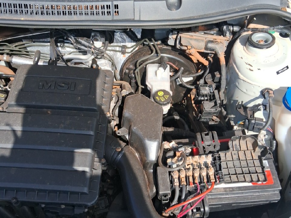 VOLKSWAGEN SAVEIRO 1.6 MSI ROBUST CS 16V FLEX 2P MANUAL