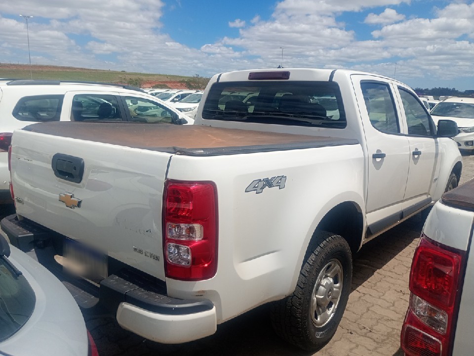 CHEVROLET S10 2.8 LS 4X4 CD 16V TURBO DIESEL 4P MANUAL