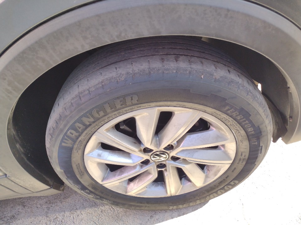 VOLKSWAGEN T-CROSS 1.0 200 TSI TOTAL FLEX AUTOM&Aacute;TICO