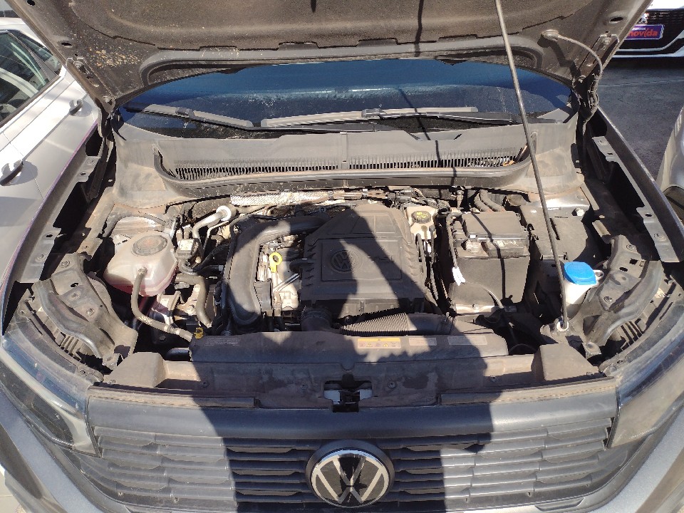 VOLKSWAGEN T-CROSS 1.0 200 TSI TOTAL FLEX AUTOM&Aacute;TICO