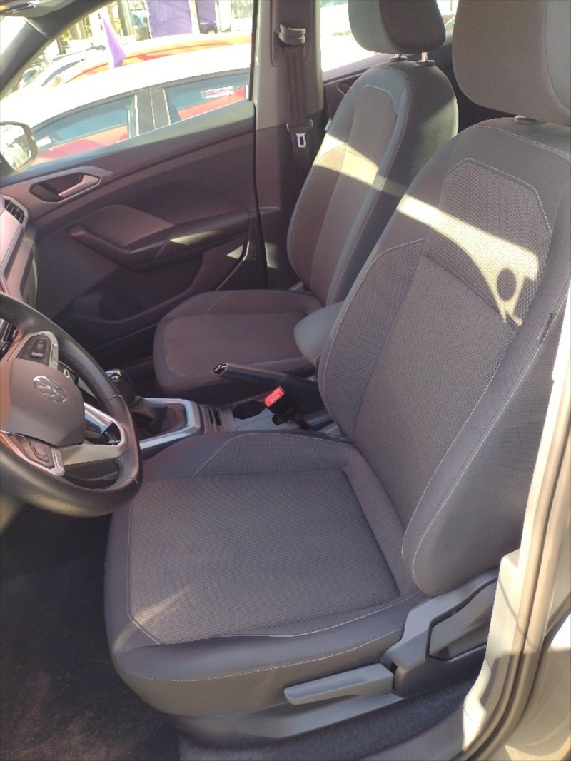 VOLKSWAGEN T-CROSS 1.0 200 TSI TOTAL FLEX AUTOM&Aacute;TICO