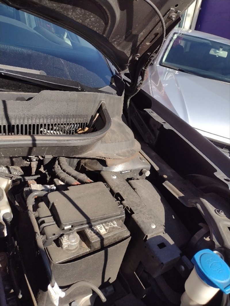 VOLKSWAGEN T-CROSS 1.0 200 TSI TOTAL FLEX AUTOM&Aacute;TICO