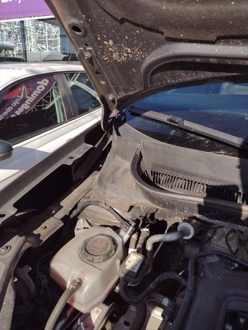 VOLKSWAGEN T-CROSS 1.0 200 TSI TOTAL FLEX AUTOM&Aacute;TICO