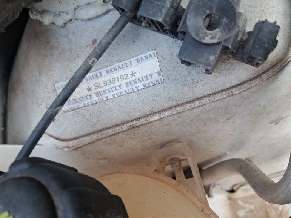 RENAULT KANGOO 1.6 16V SCE FLEX ADVANCED MANUAL