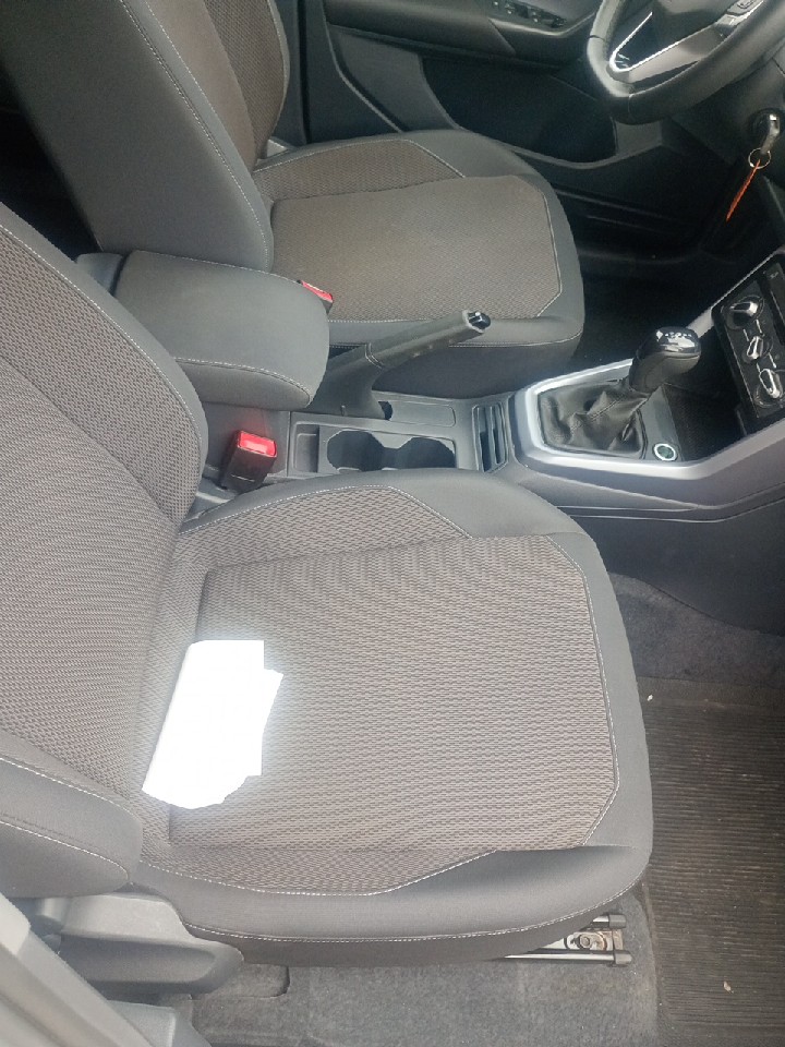 VOLKSWAGEN T-CROSS 1.0 200 TSI TOTAL FLEX AUTOM&Aacute;TICO