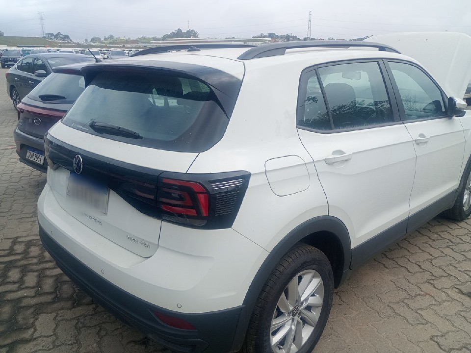 VOLKSWAGEN T-CROSS 1.0 200 TSI TOTAL FLEX AUTOM&Aacute;TICO