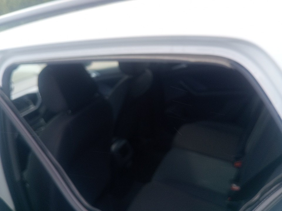 VOLKSWAGEN T-CROSS 1.0 200 TSI TOTAL FLEX AUTOM&Aacute;TICO