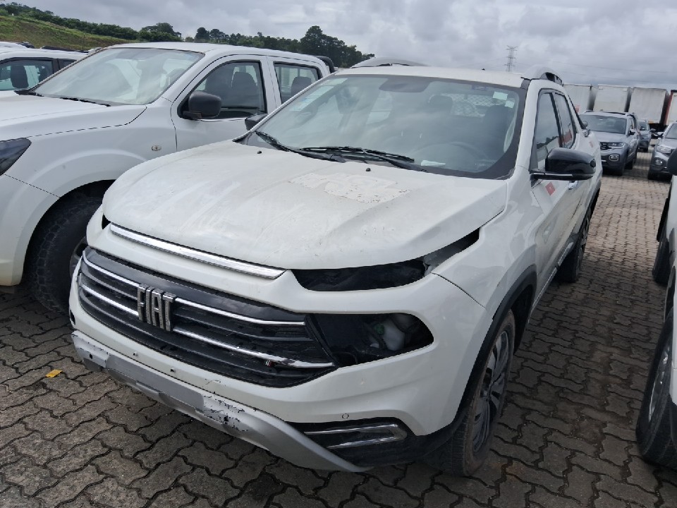 FIAT TORO 2.0 16V TURBO DIESEL VOLCANO 4WD AT9